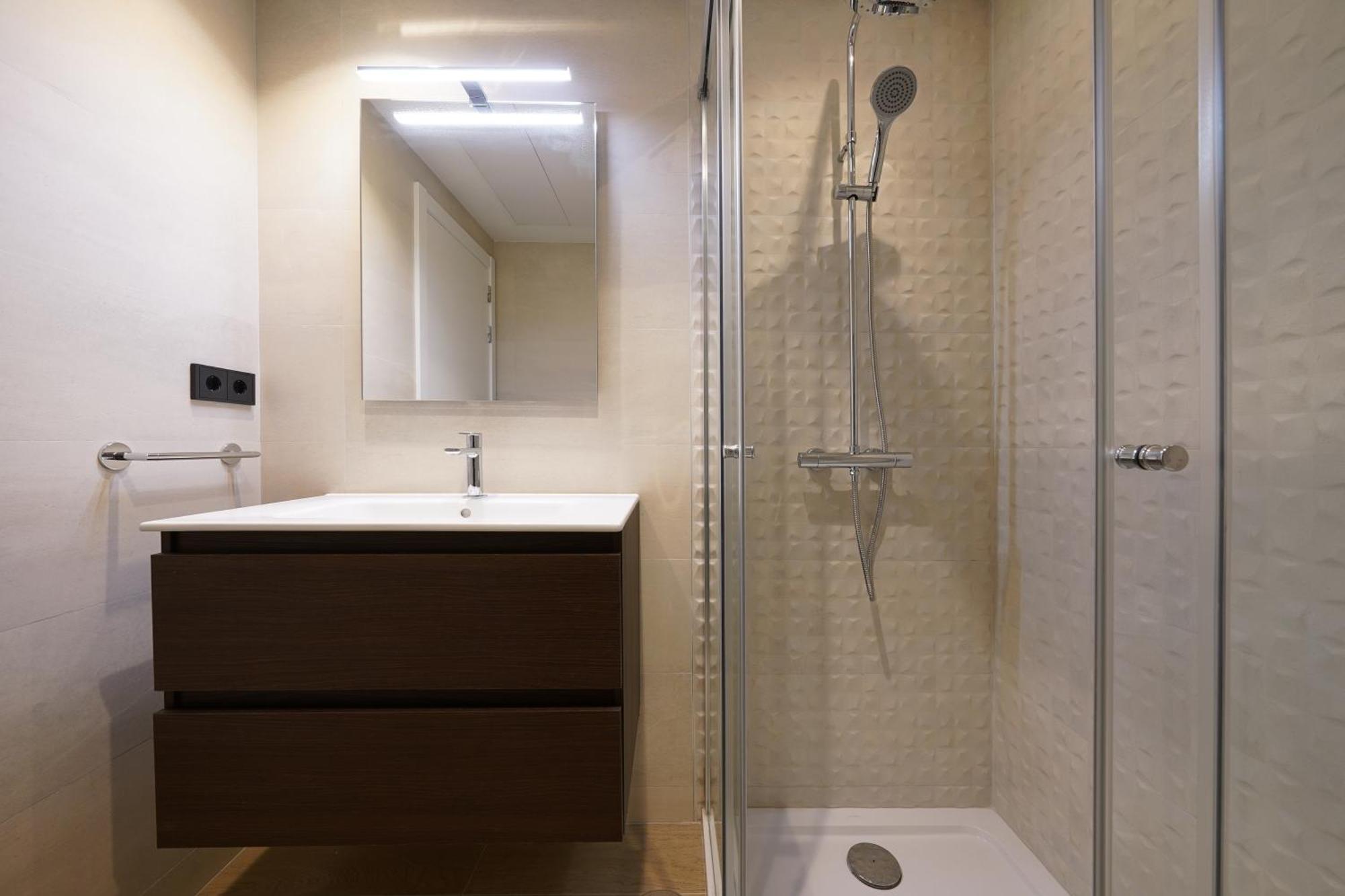 Numa Madrid Sol Aparthotel Екстериор снимка
