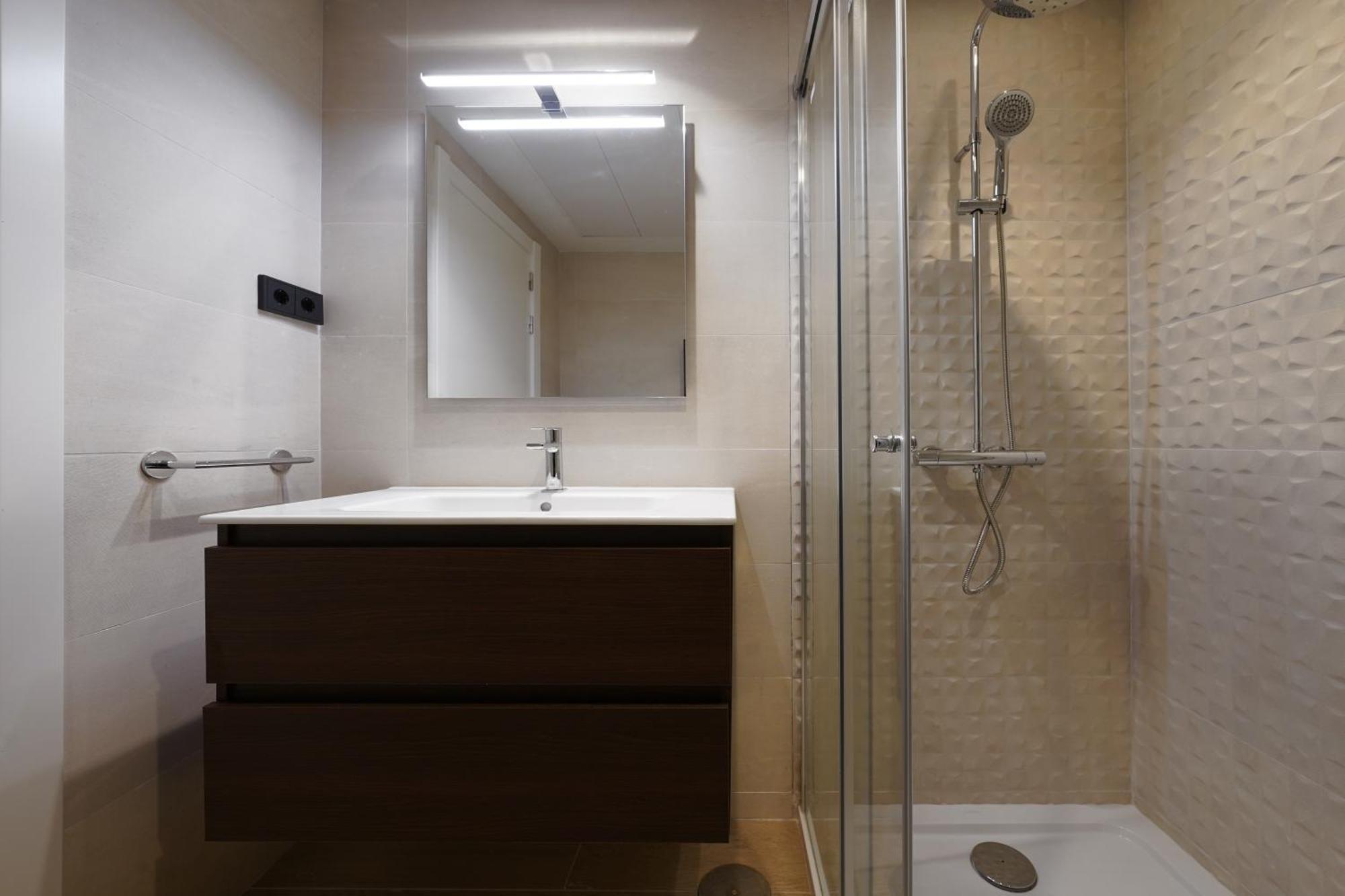 Numa Madrid Sol Aparthotel Екстериор снимка