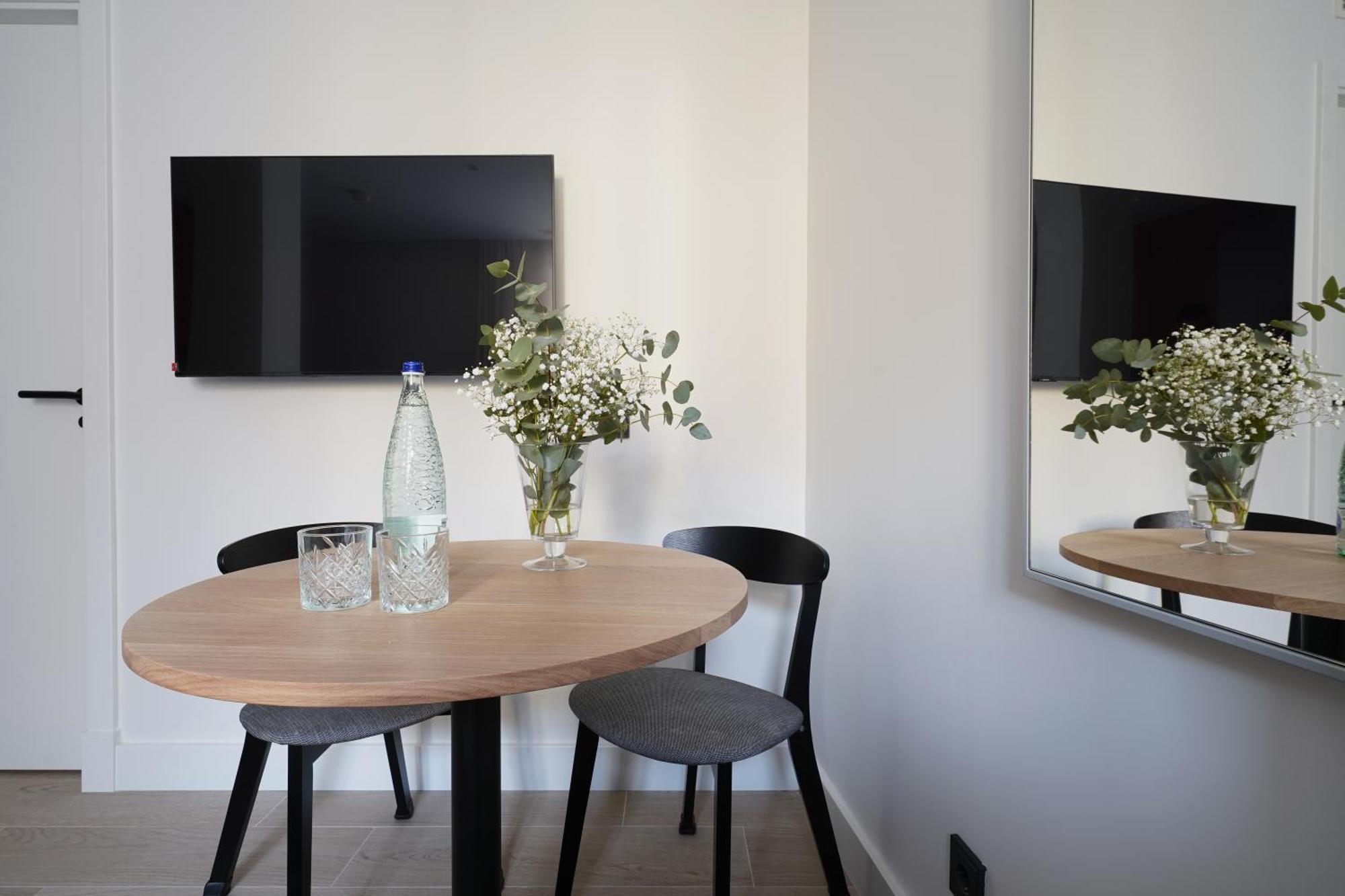 Numa Madrid Sol Aparthotel Екстериор снимка
